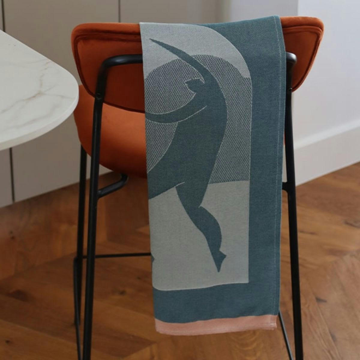 KONTATU DANTZA - Torchon en coton vert d'eau 50x70