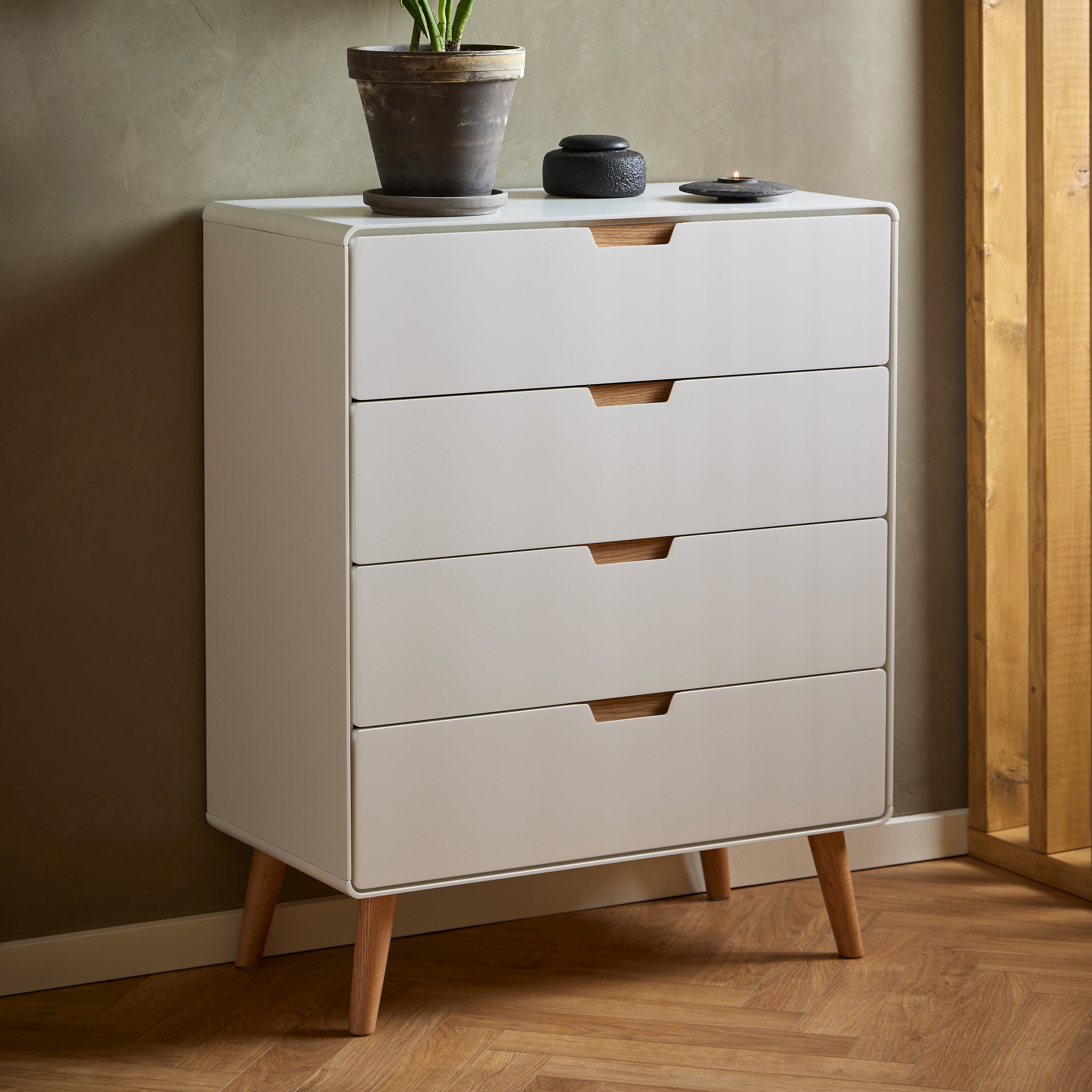 by fonQ basic Bailey Ladekast - 4 Lades - Wit