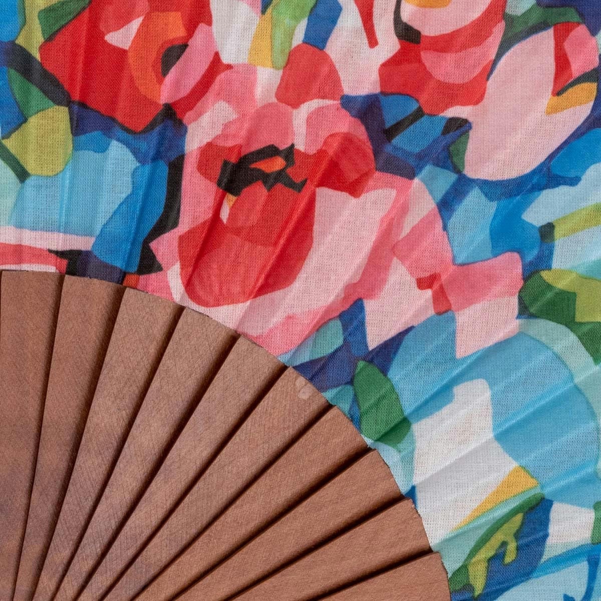 - Éventail en bois de merisier et coton imprimé fleuri