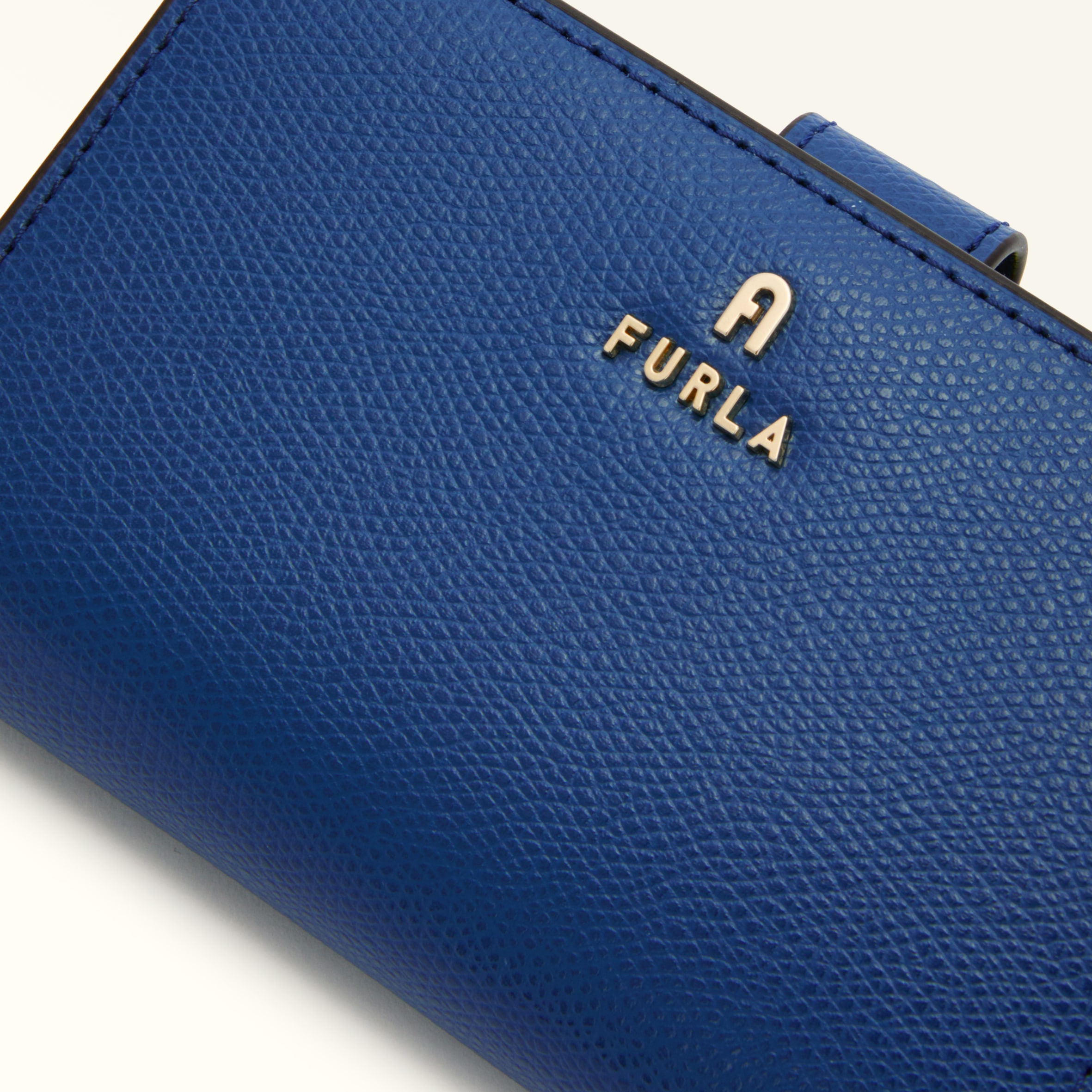 Furla Camelia Compact Wallet M