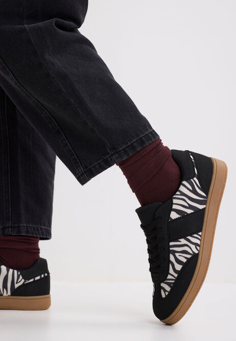 Womens Black Zebra Retro Stripe Plimsoll Trainers