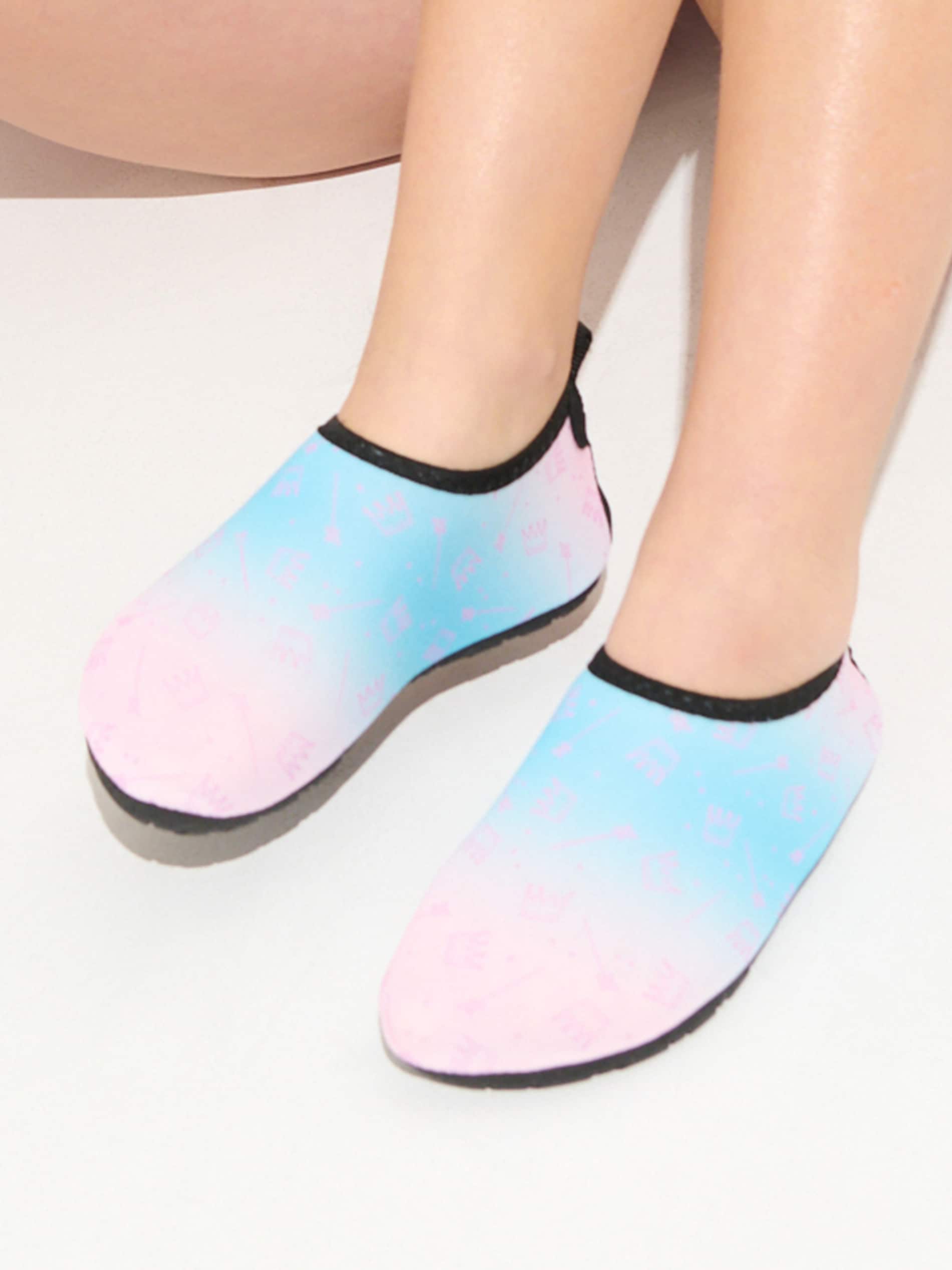 Buty do wody – antypoślizgowe buty plażowe
