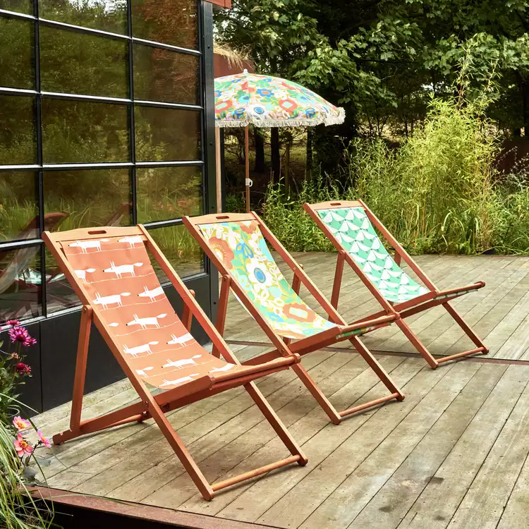 Habitat x Scion Folding Wooden Garden Deck Chair - Kukkia