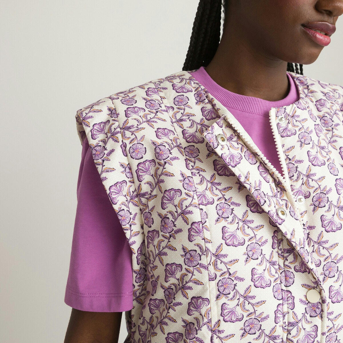 Veste matelassée sans manches, imprimé fleuri