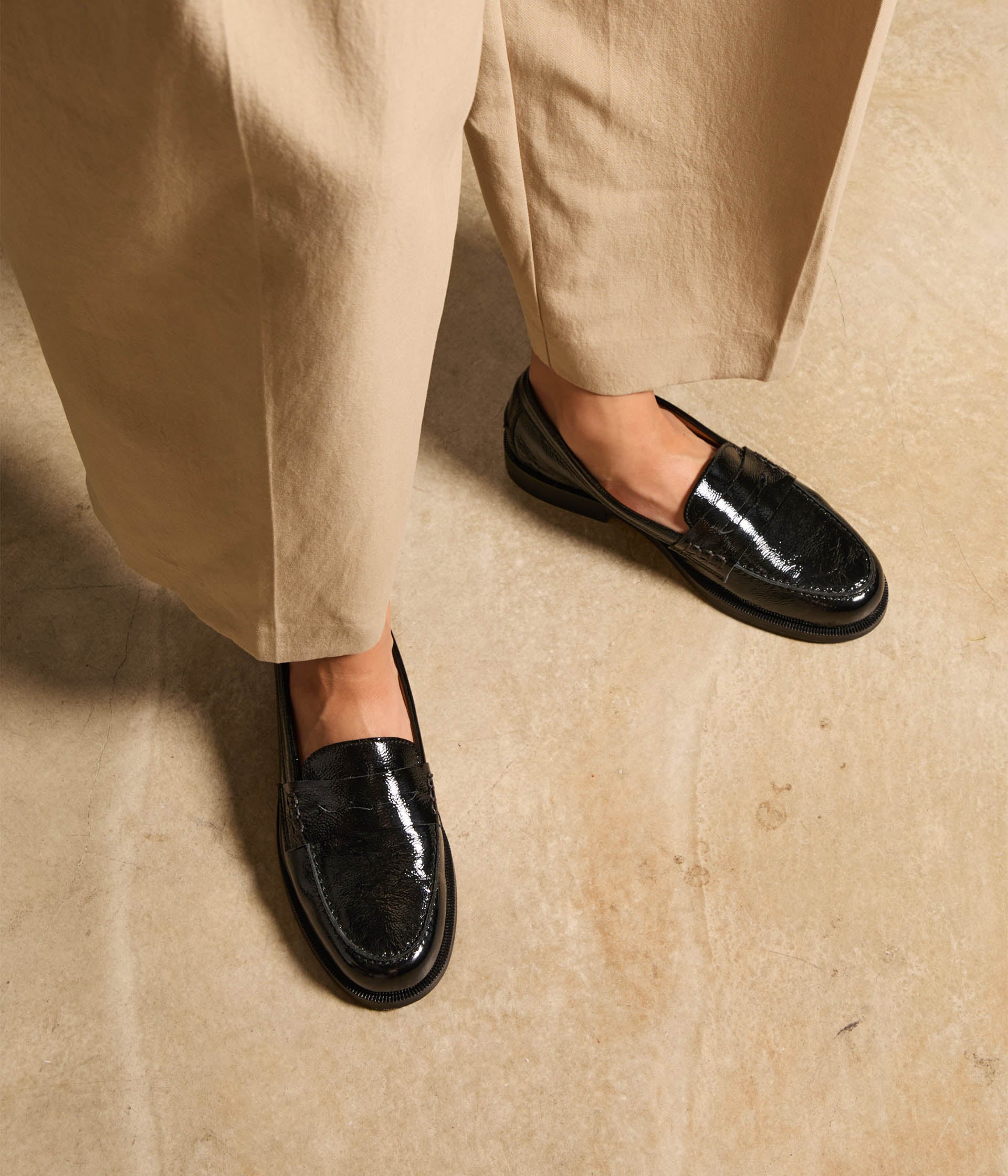 Mocassins en cuir noir Wally