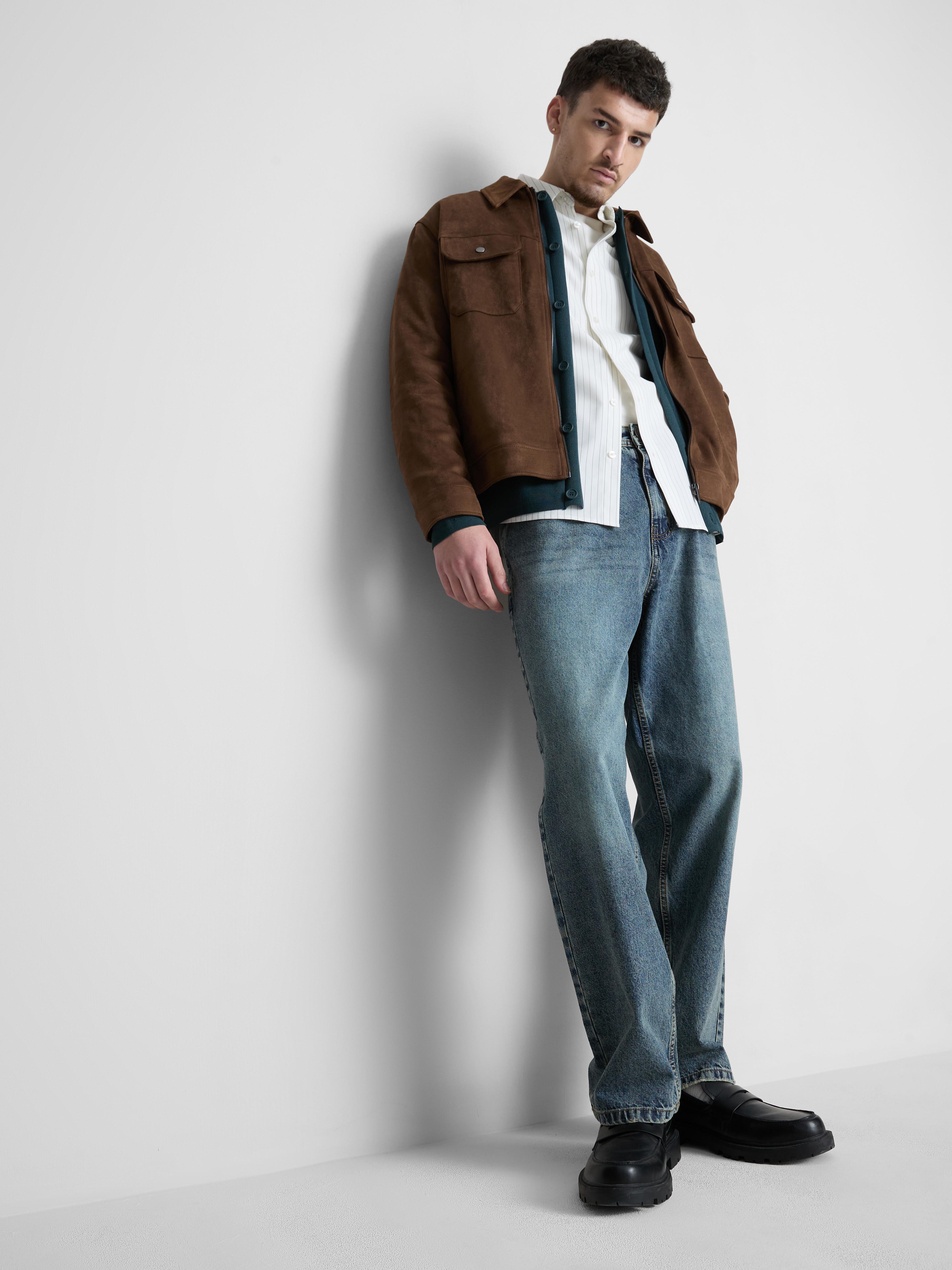 Mid-Rise Relaxed Straight Leg Jeans