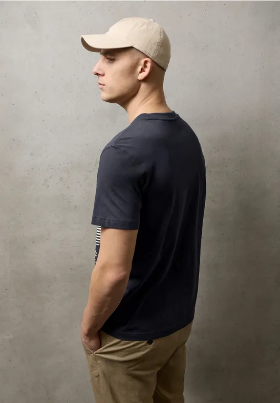 T-Shirt mit Rundhals und Artwork