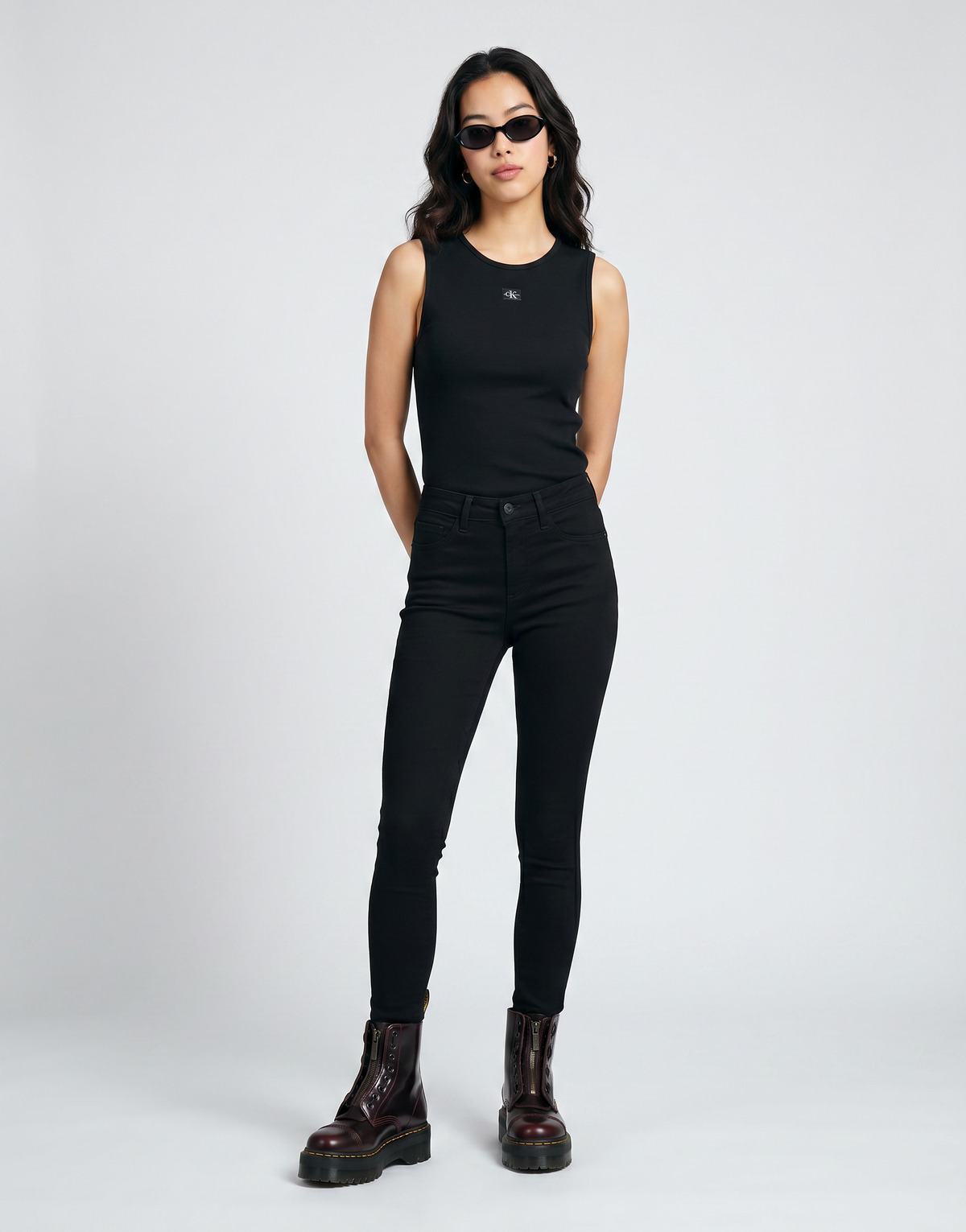 Noisy May - NMCALLIE - Black
