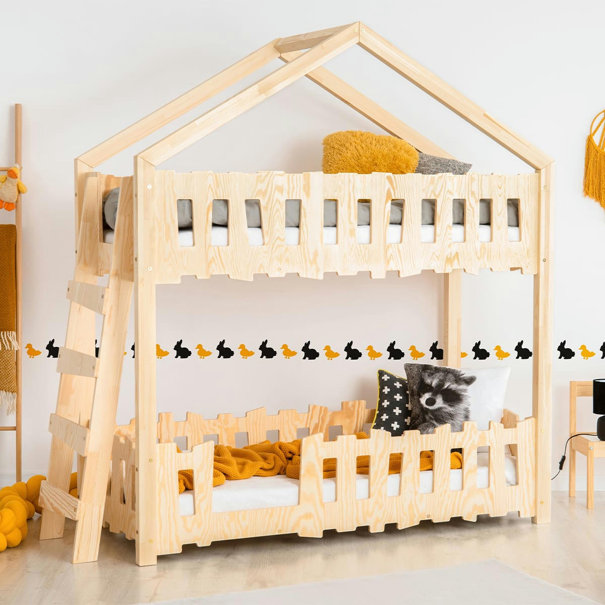 ELOÏSE - Lit cabane superposé 70x140 échelle à gauche sommier inclus naturel