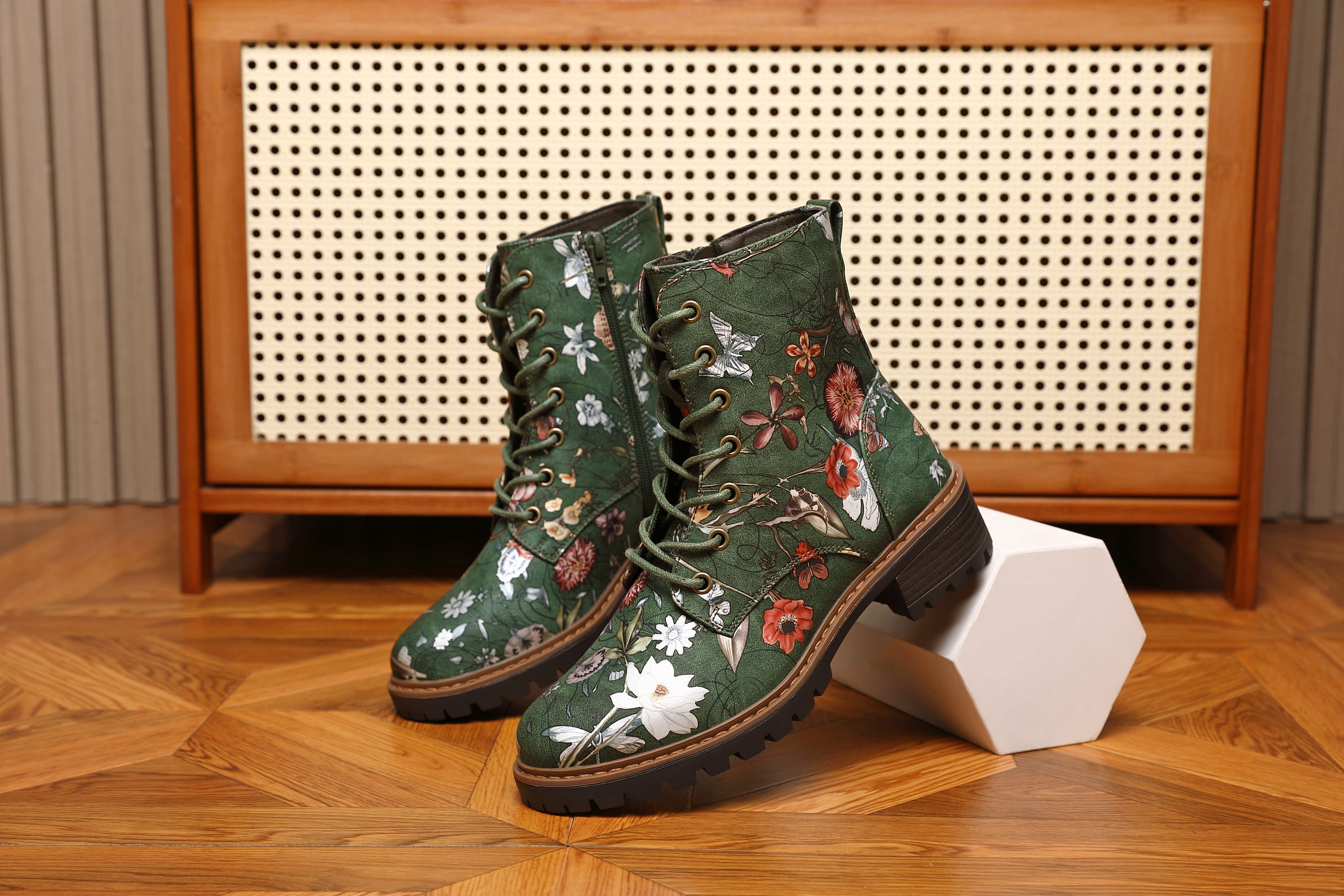 IVACHY Floral Lace-Up Ankle Boots with Side Zip