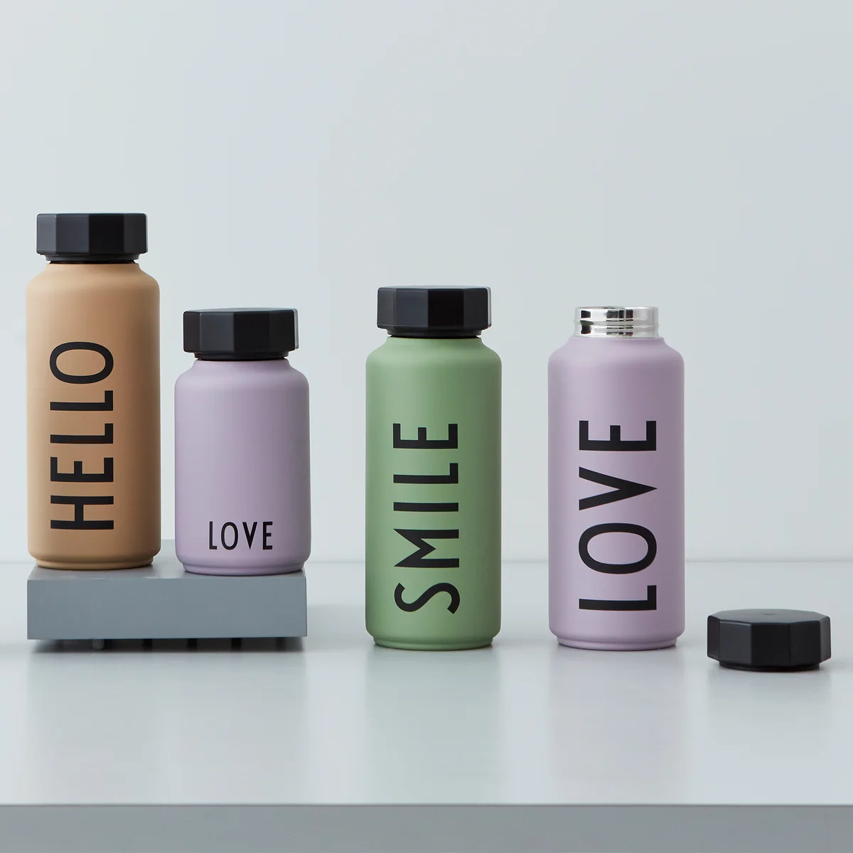 Design Letters - AJ Thermosflasche Hot & Cold
