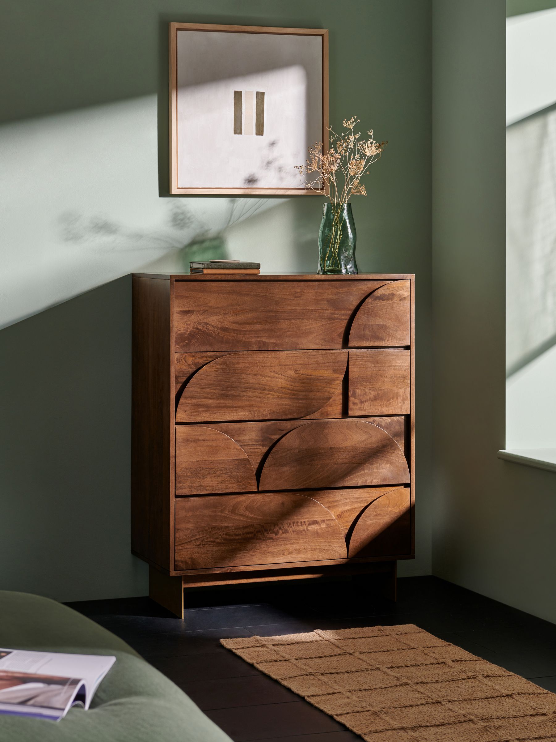 Keala Mango Wood 4 Drawer Chest of Drawers in Brown
