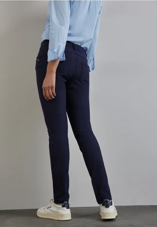 Hose mit Zipper Details