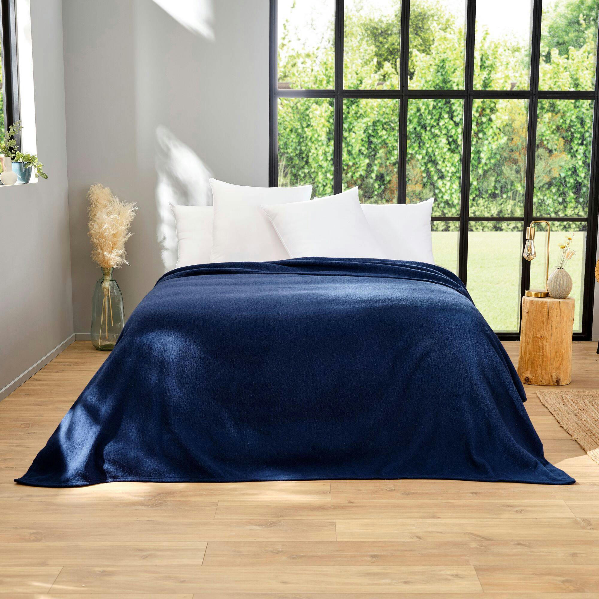 CHAMPERY - Couverture en 100% pure laine vierge 180 x 240 cm marine