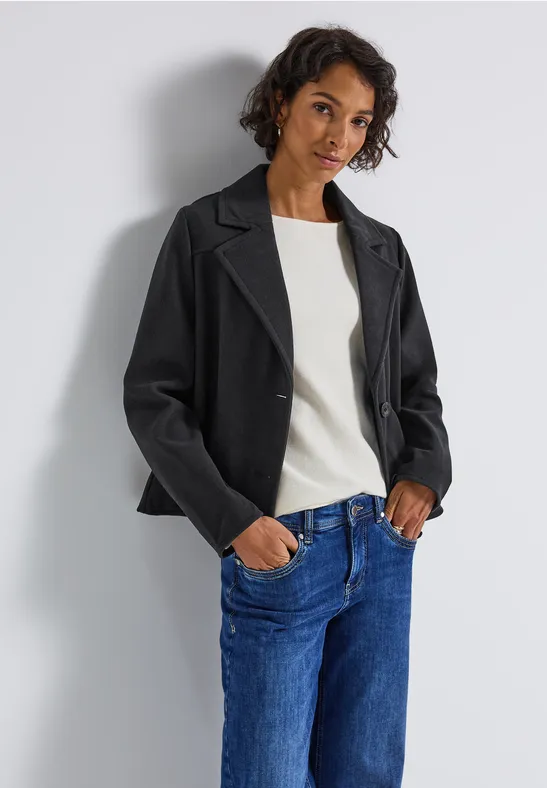 Kurze Cosy Reversjacke