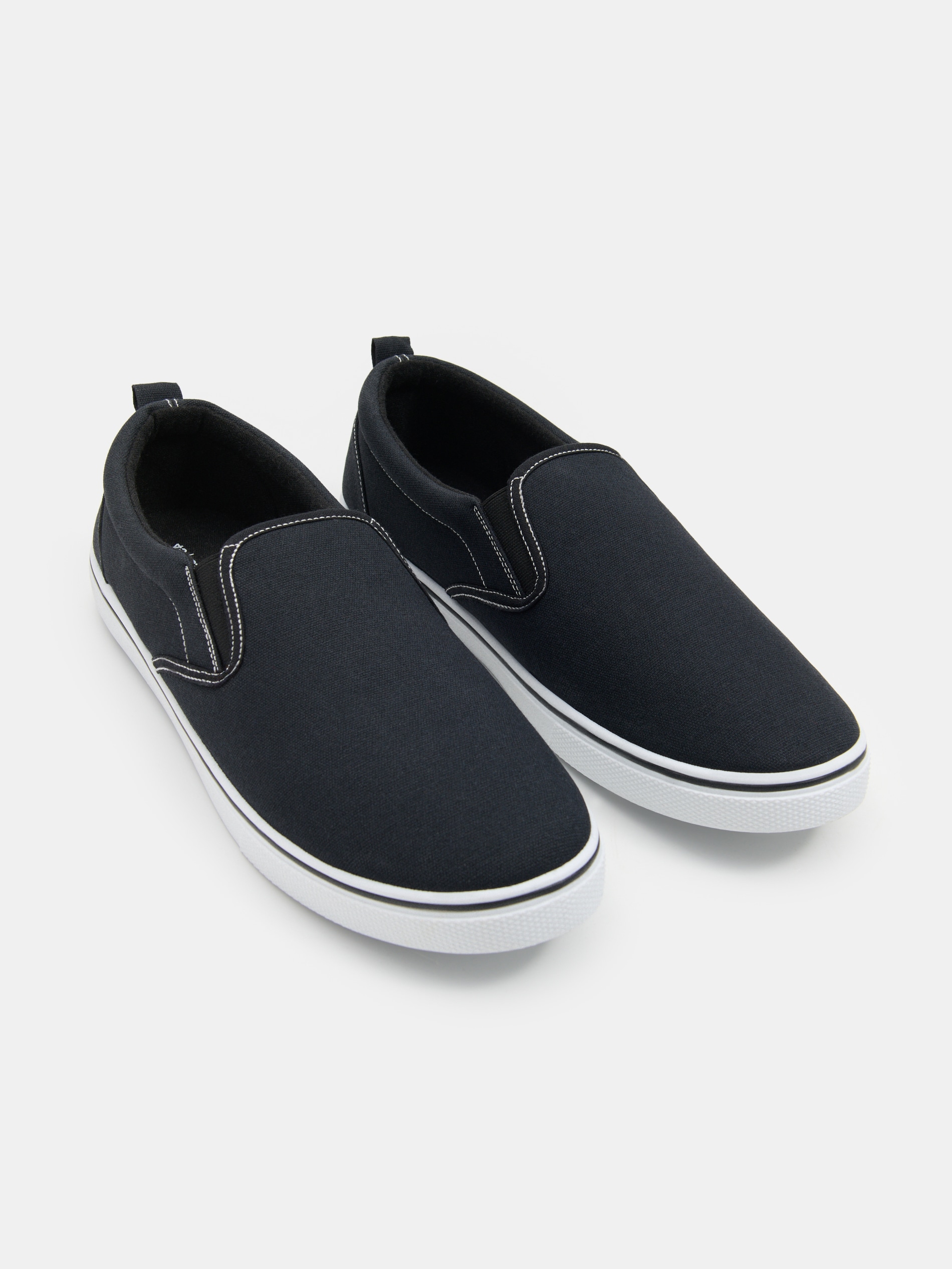 Trampki typu slip-on