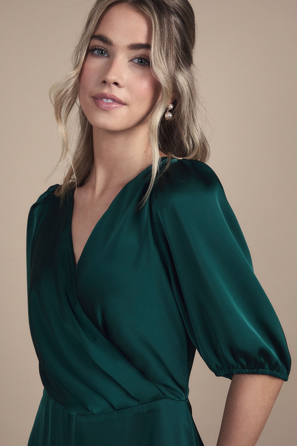 Coast Teen Puff Sleeve Satin Bridesmaid Dress