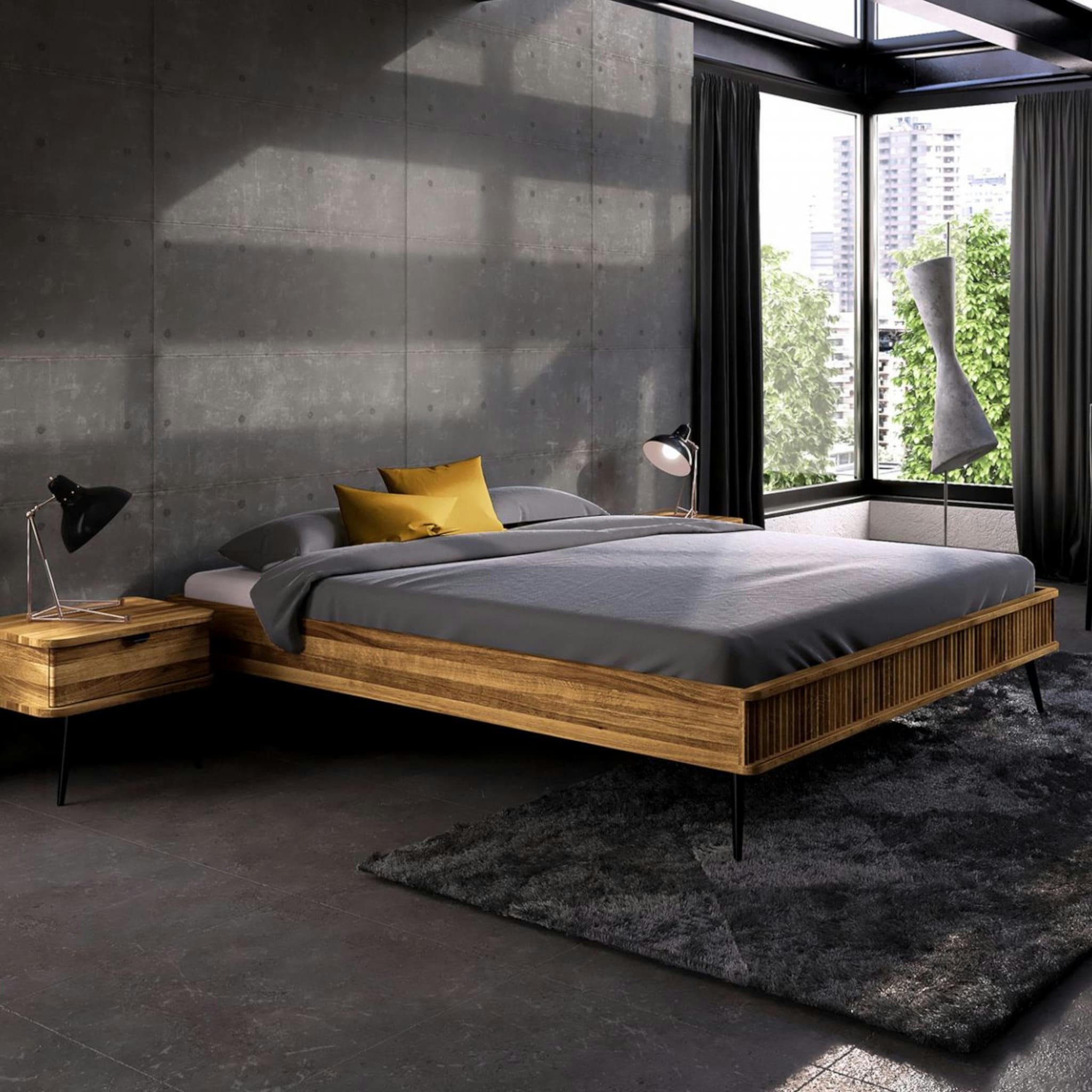 - Lit en chêne massif avec pieds inclinés en métal bois clair 140x190