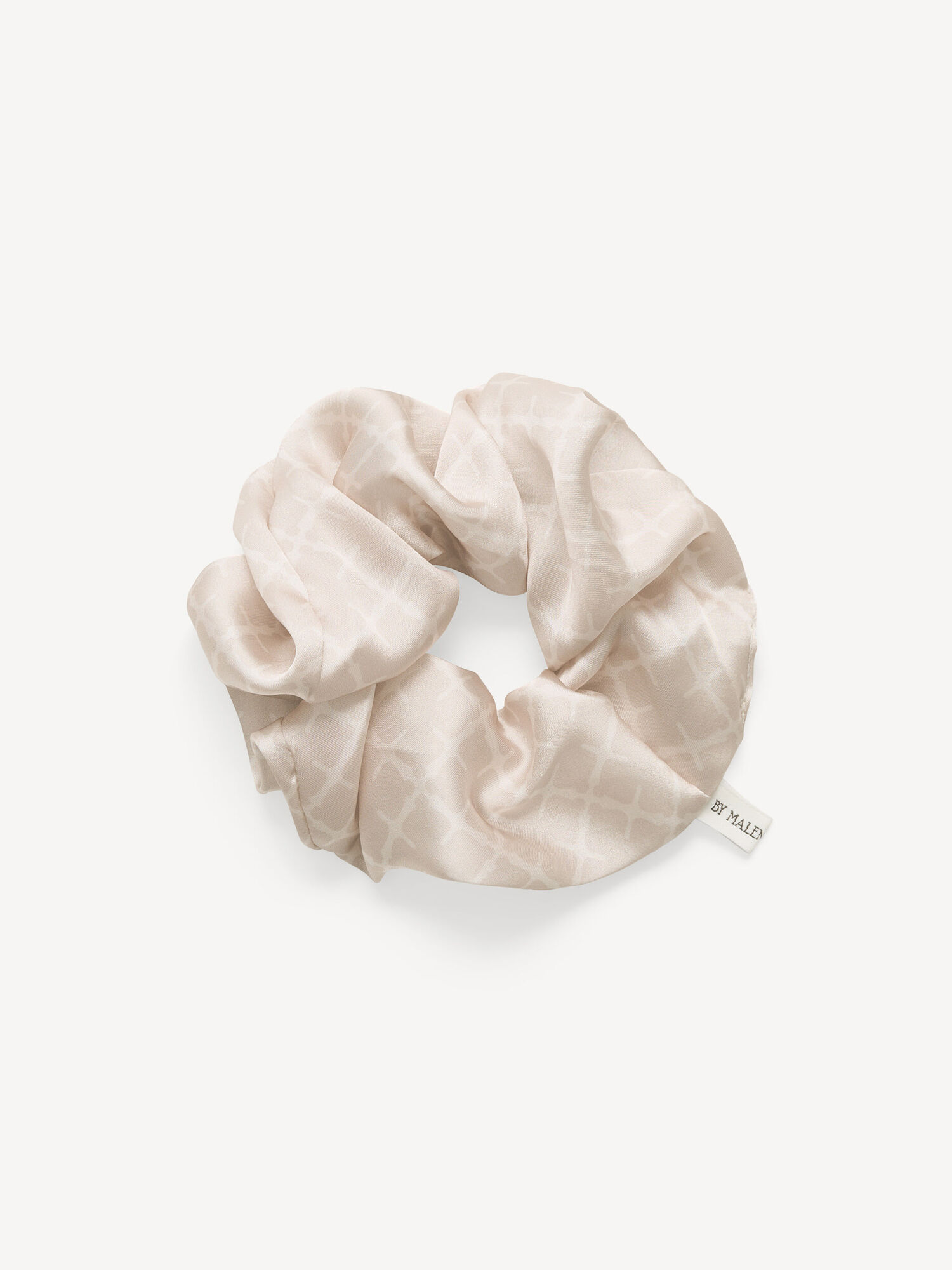 Ada silke scrunchie