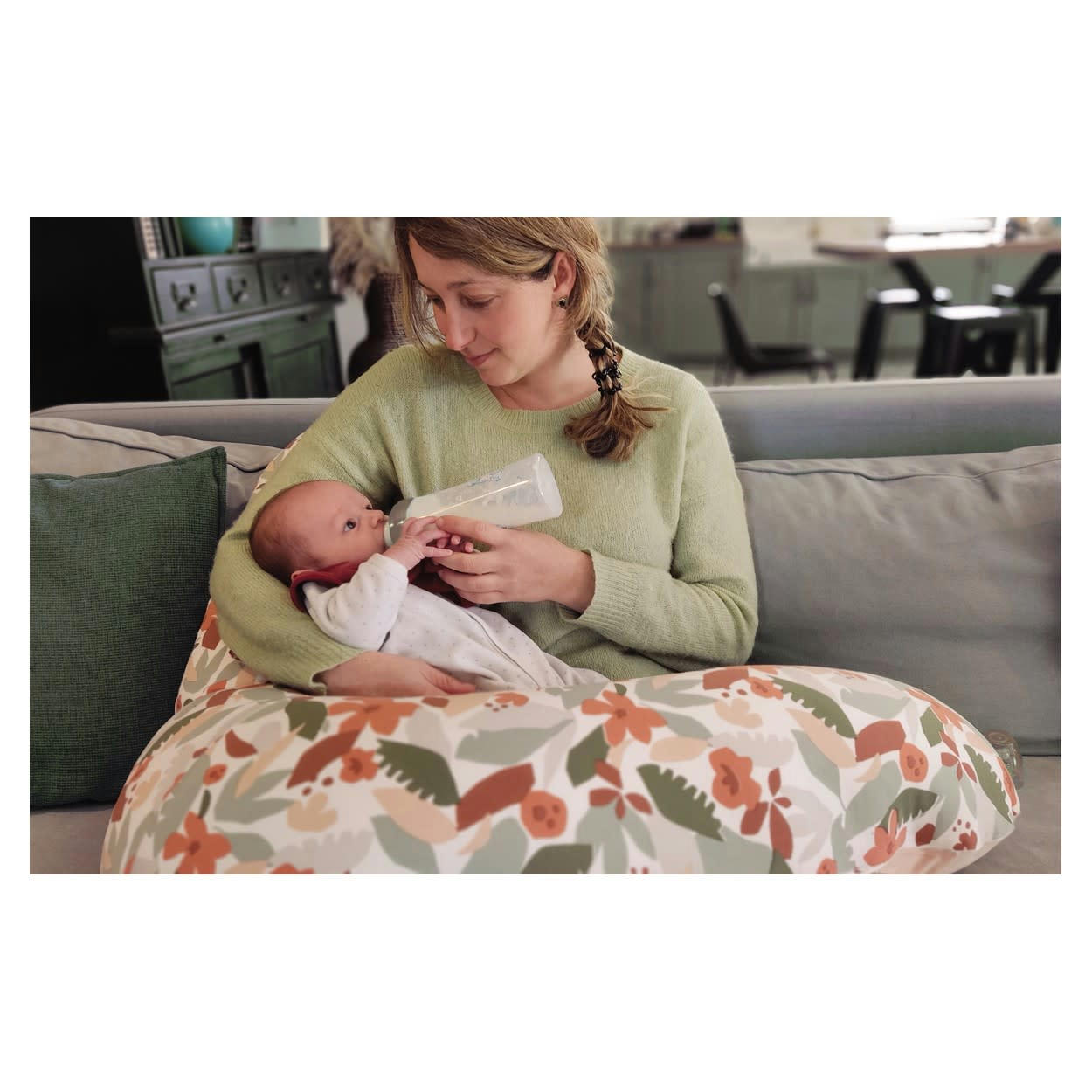 - Coussin de maternité jersey rose nude/floral