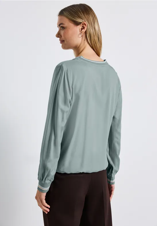 Split Neck Bluse mit Tape