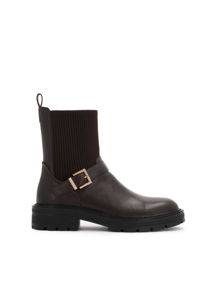 Brown slip-on boots in leather and fabric