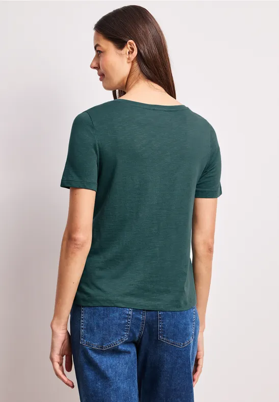 Basic T-Shirt mit V-Neck in Unifarbe