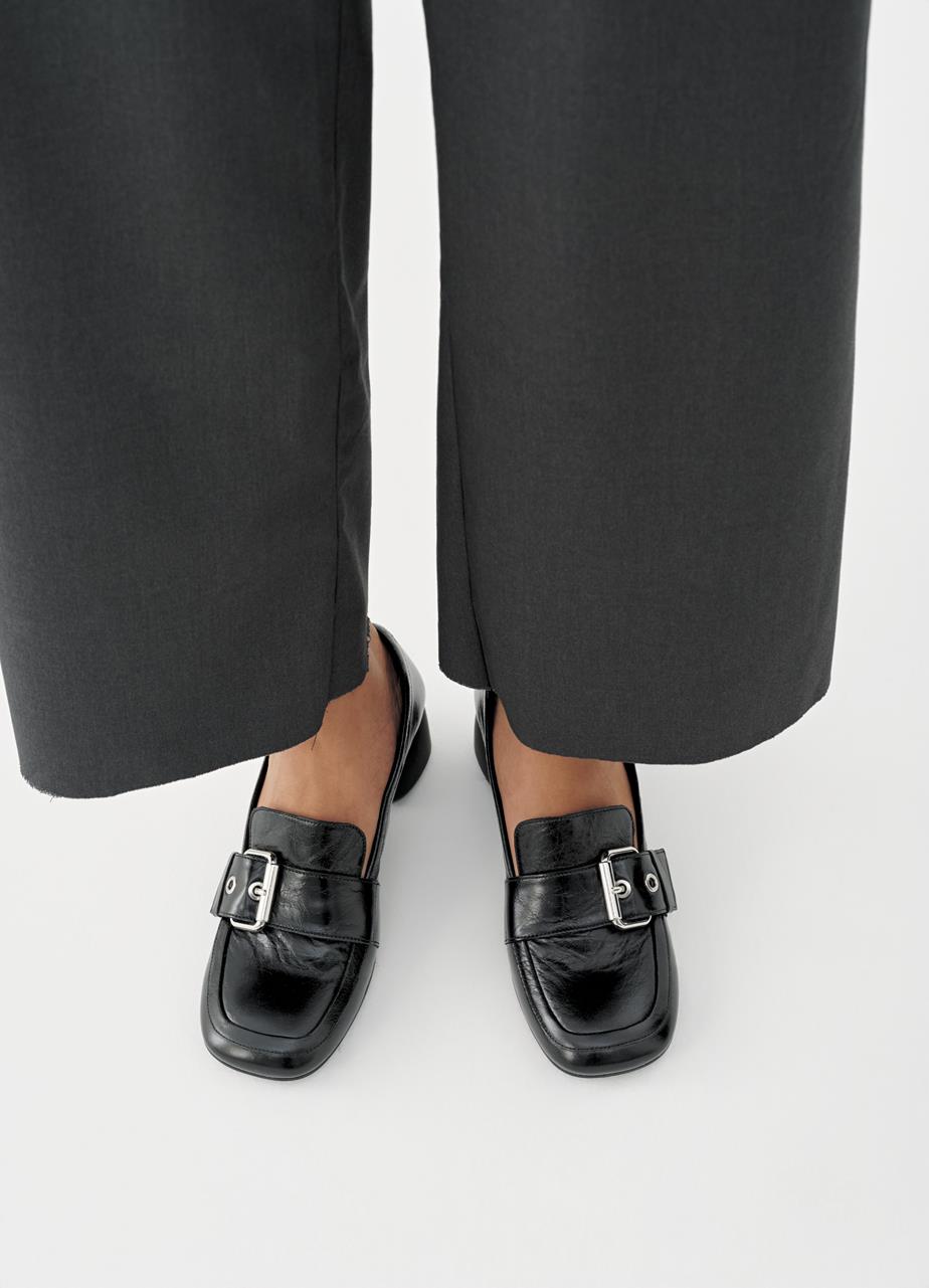 Livia Loafers