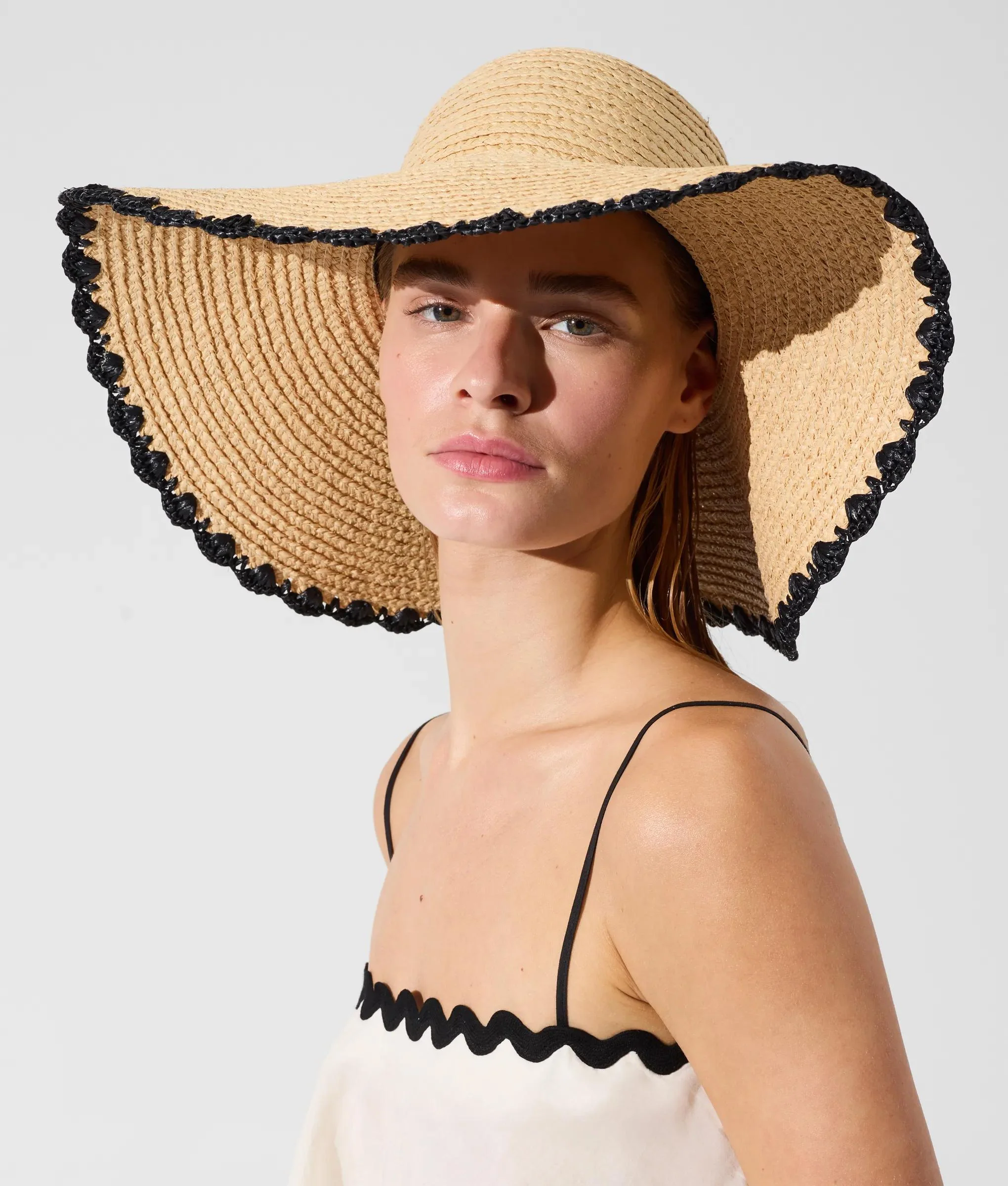 Chapeau de plage festonné K/Signature