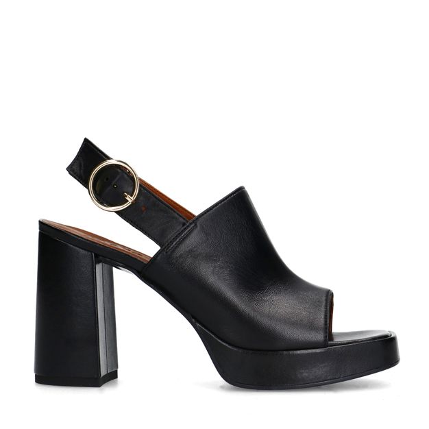 Zwarte leren sandalen met hak