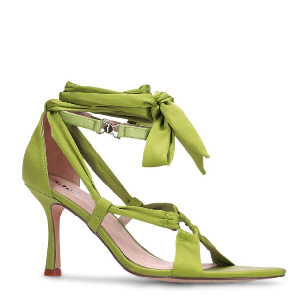 Groene sandalen met hak