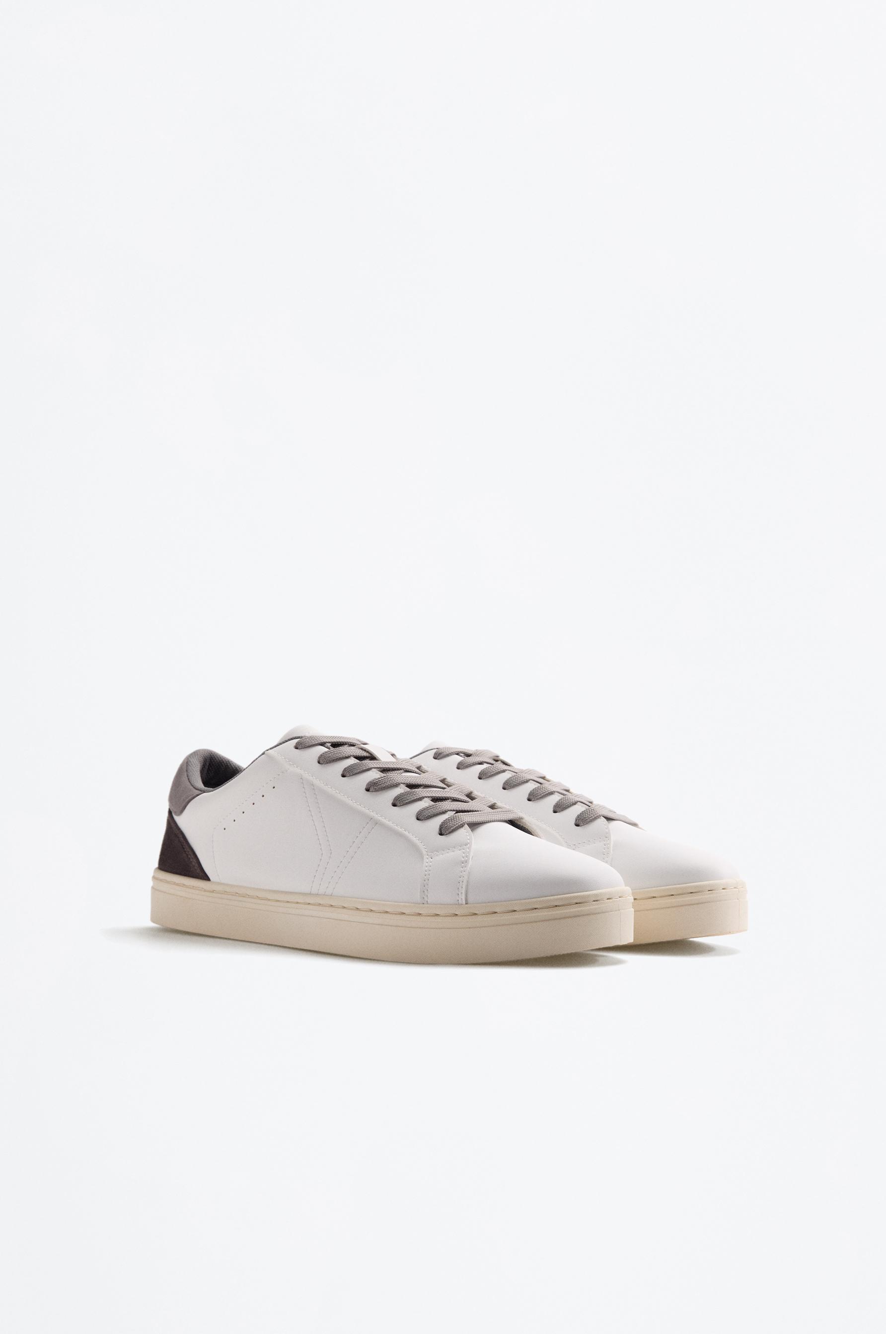 Zapatilla contraste