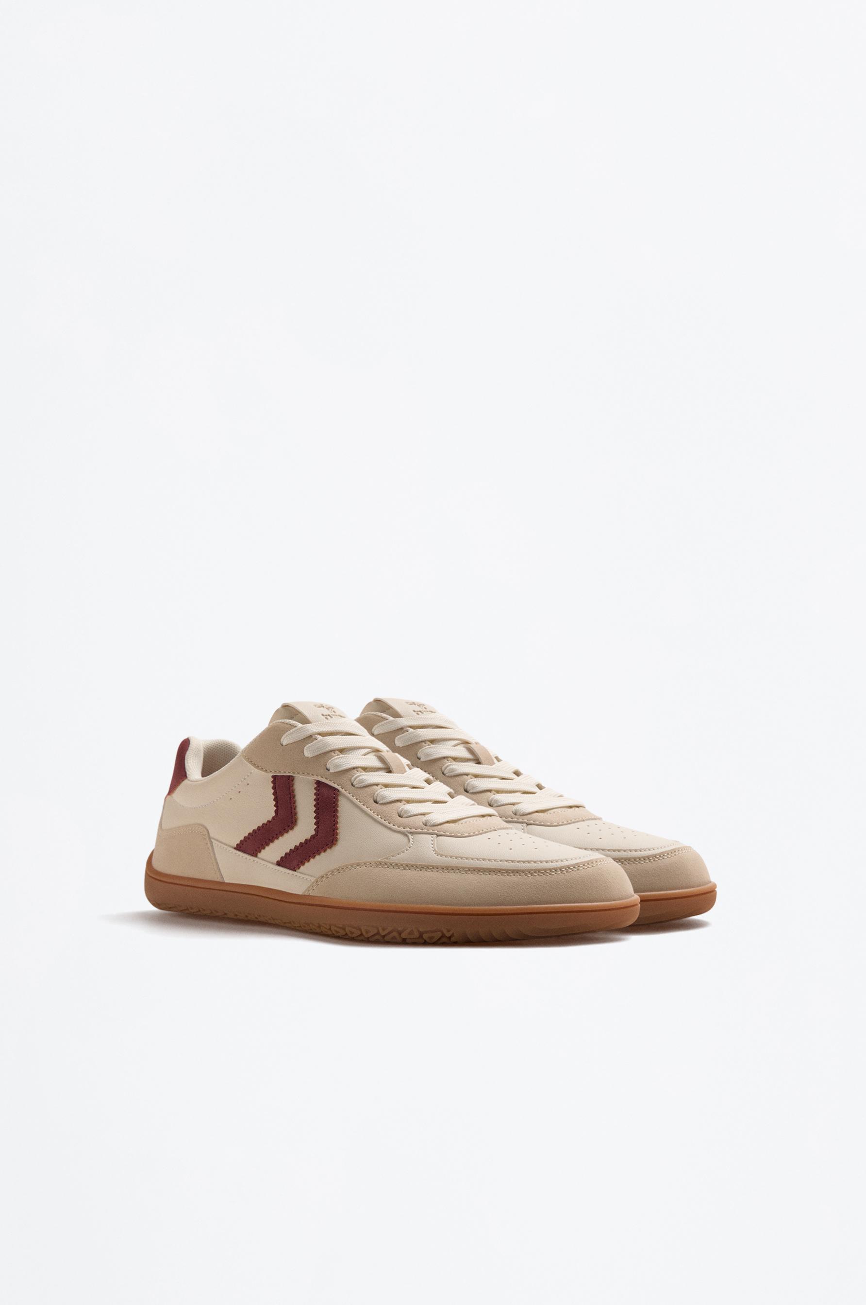 Deportivo hummel barefoot
