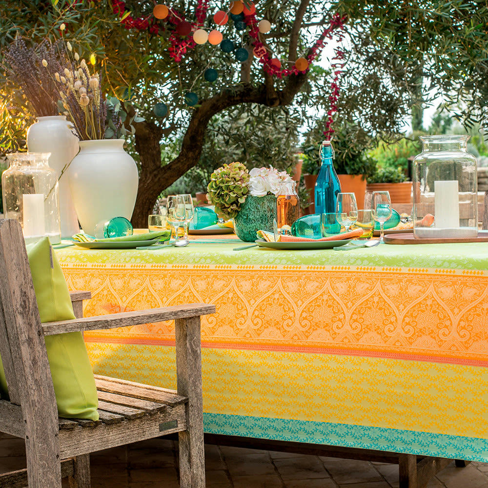 MILLE SARIS KERALA - Nappe carrée  pur coton multicolore 155x155 cm