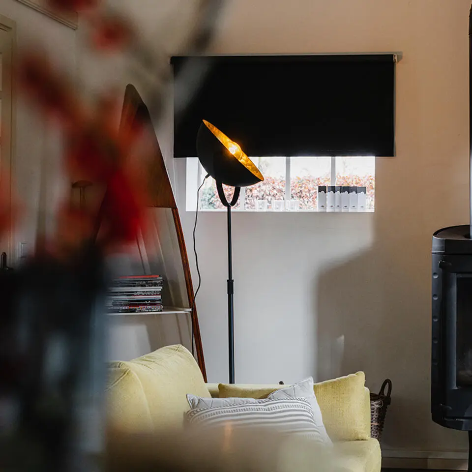 Qazqa vloerlamp magnax zwart e27