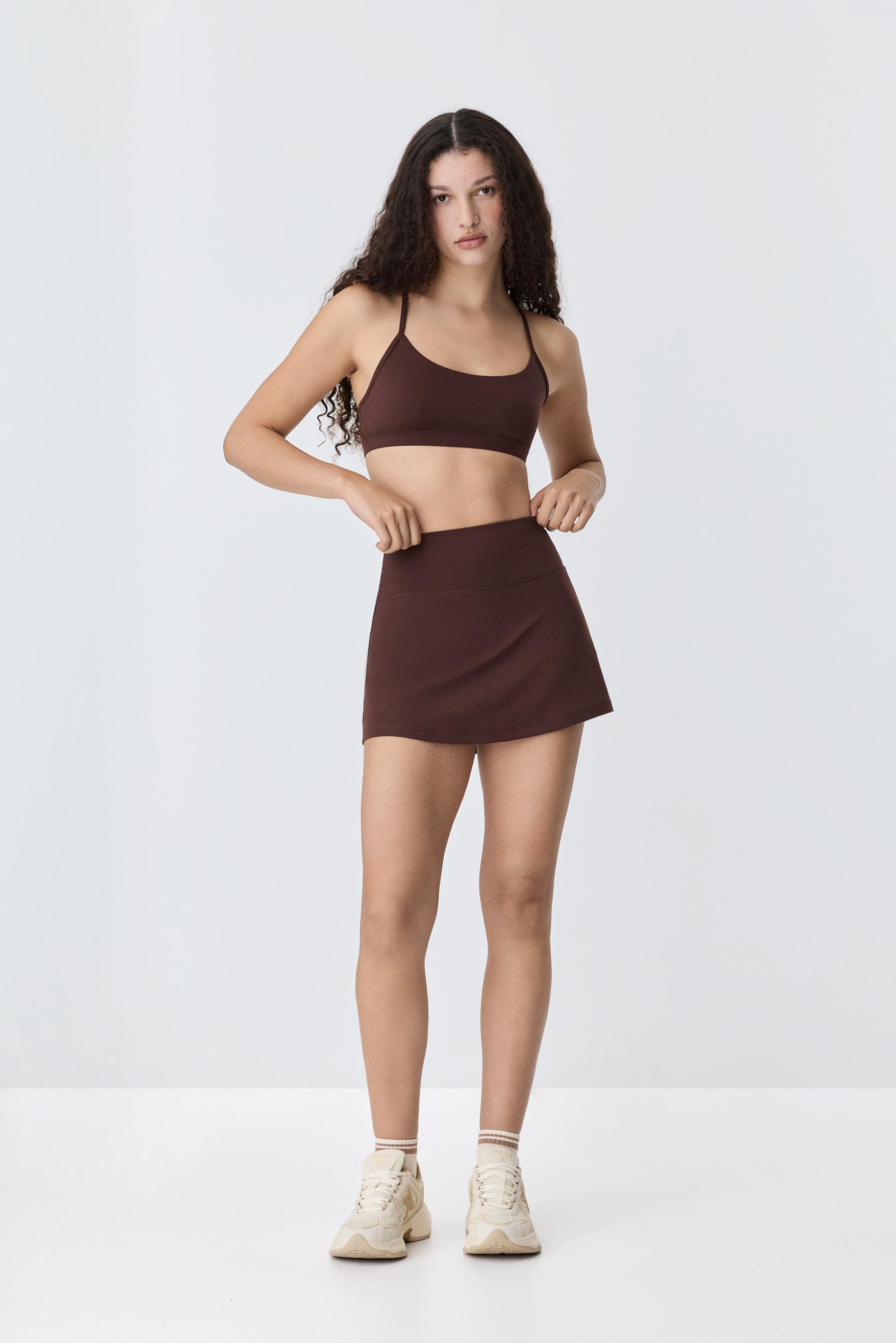 Falda deportiva básica