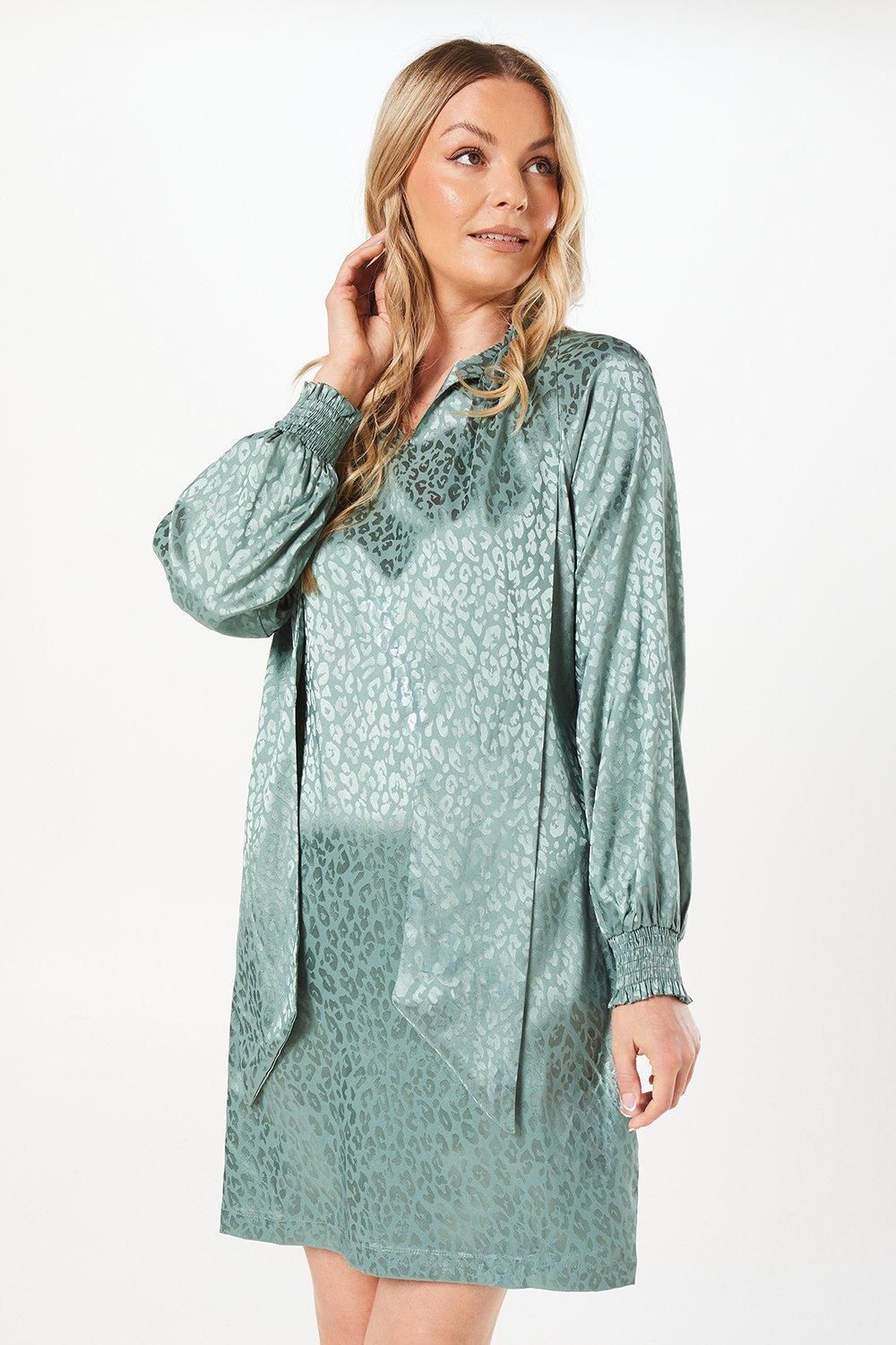 Wallis Jacquard Satin Pussybow Shift Dress