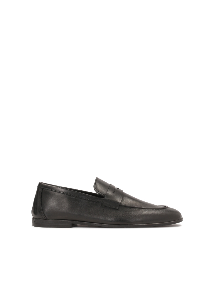 Versatile black leather loafers