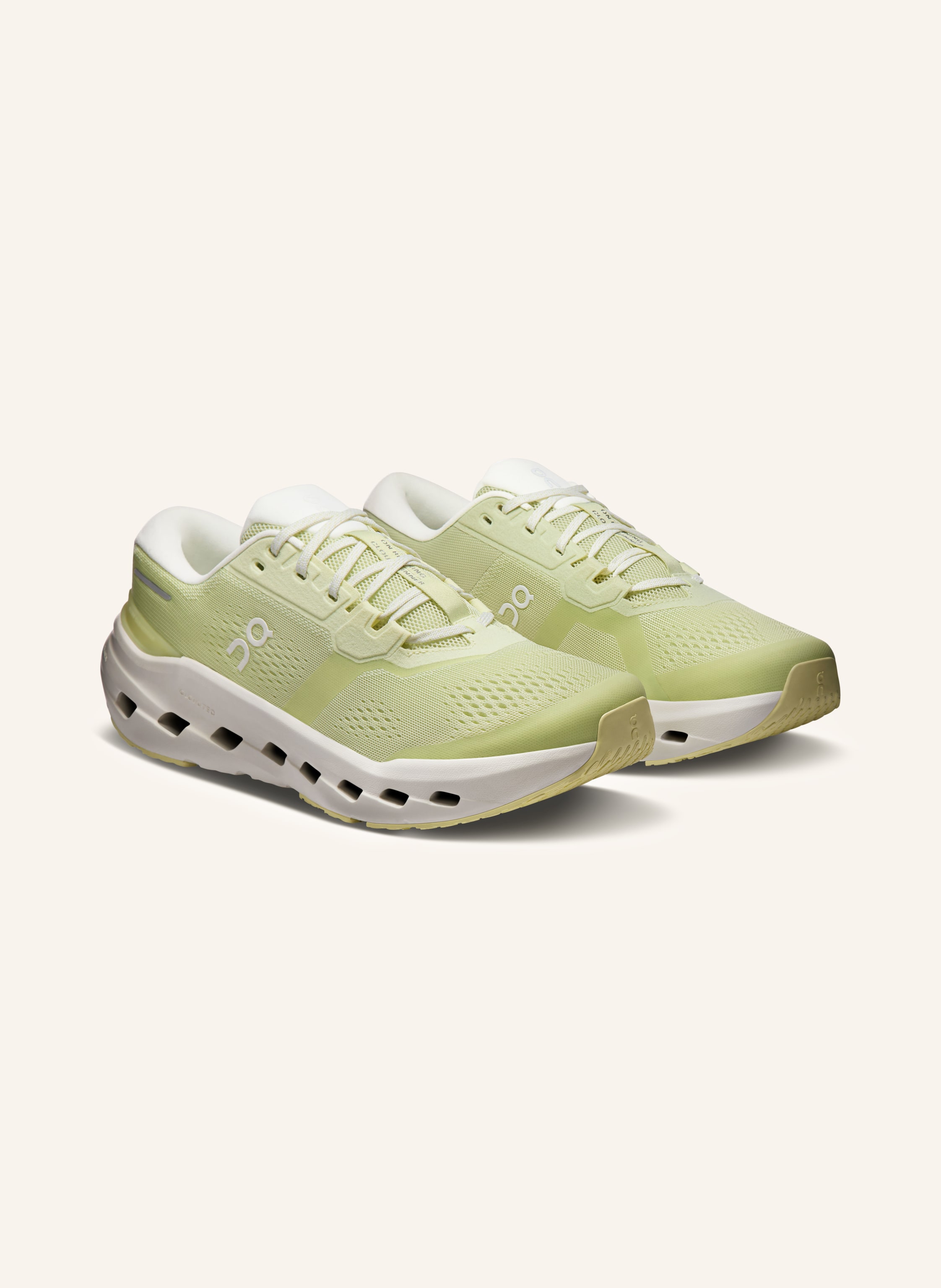 On Laufschuhe CLOUDRUNNER 3