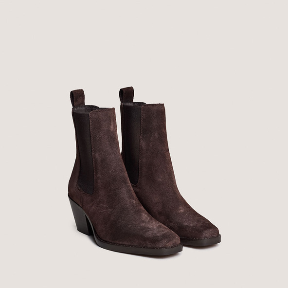 Bottines à bouts pointus et talons biseautésen croute marron foncé | BOA