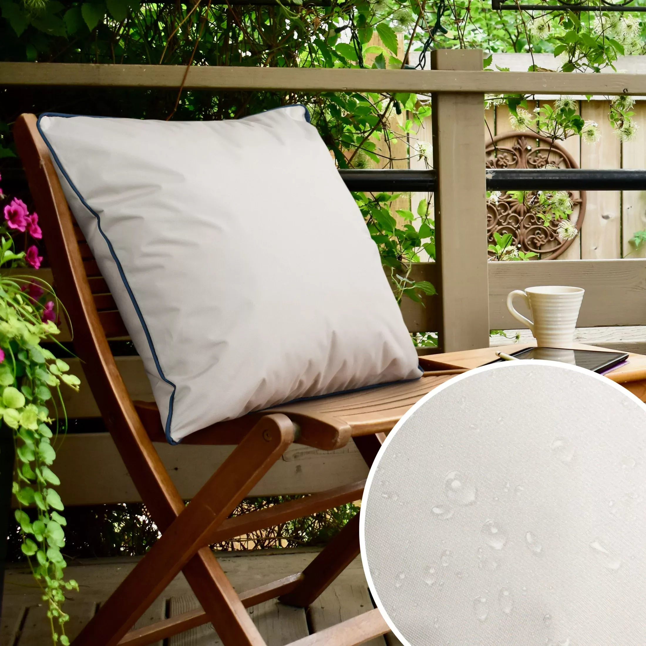 Poszewka na poduszkę 45x45 cm z tkaniny wodoodpornej biała idealna na taras oraz balkon GARDEN