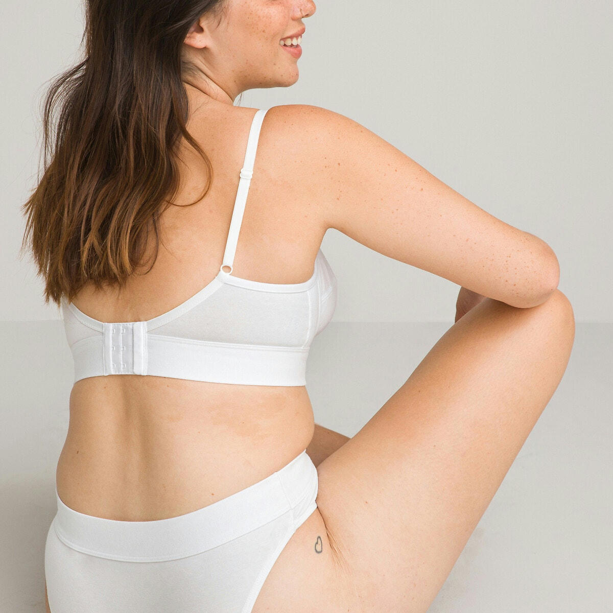 Soutien-gorge emboîtant sans armatures