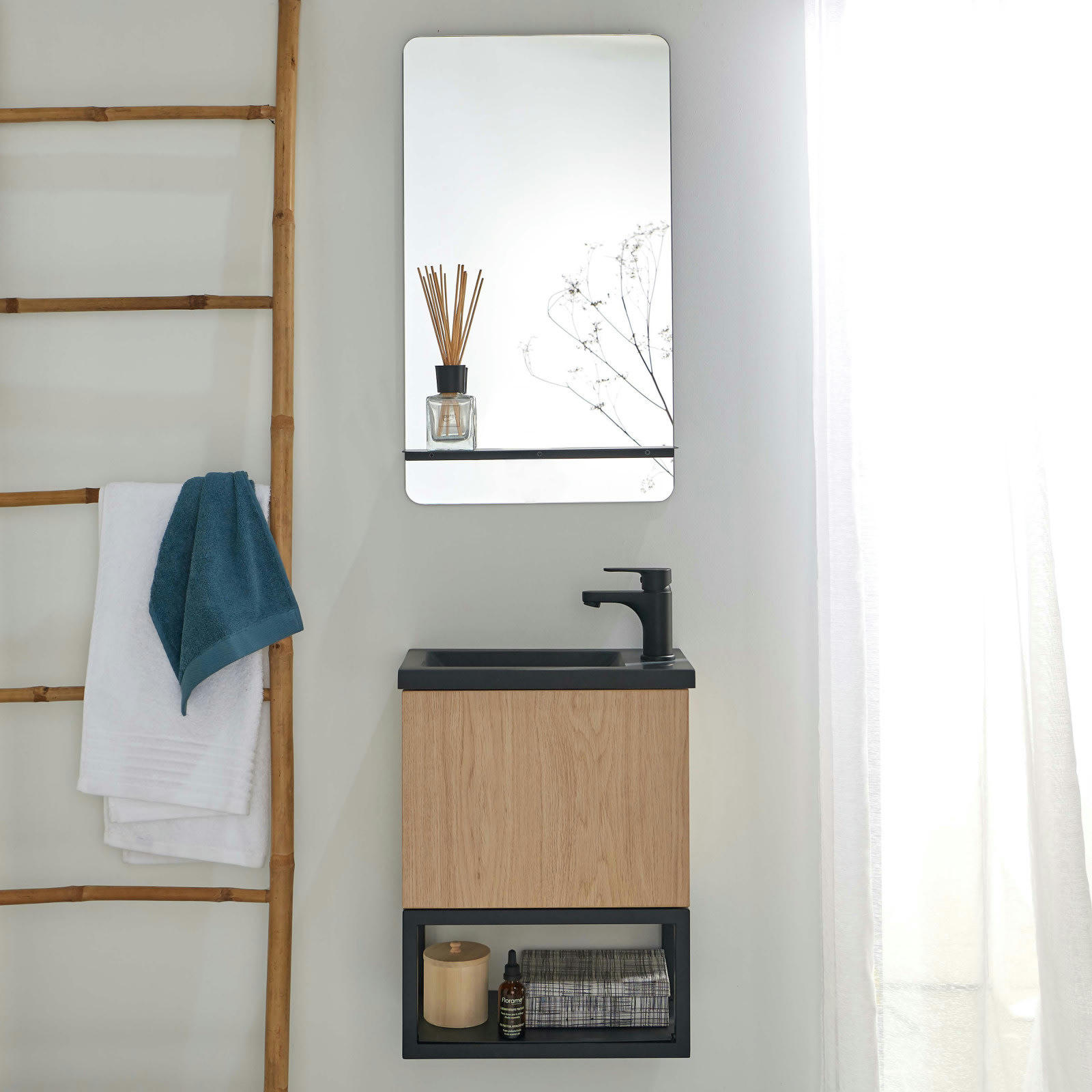 NOVA - Meuble lave-mains  décor chêne suspendu + miroir rectangulaire