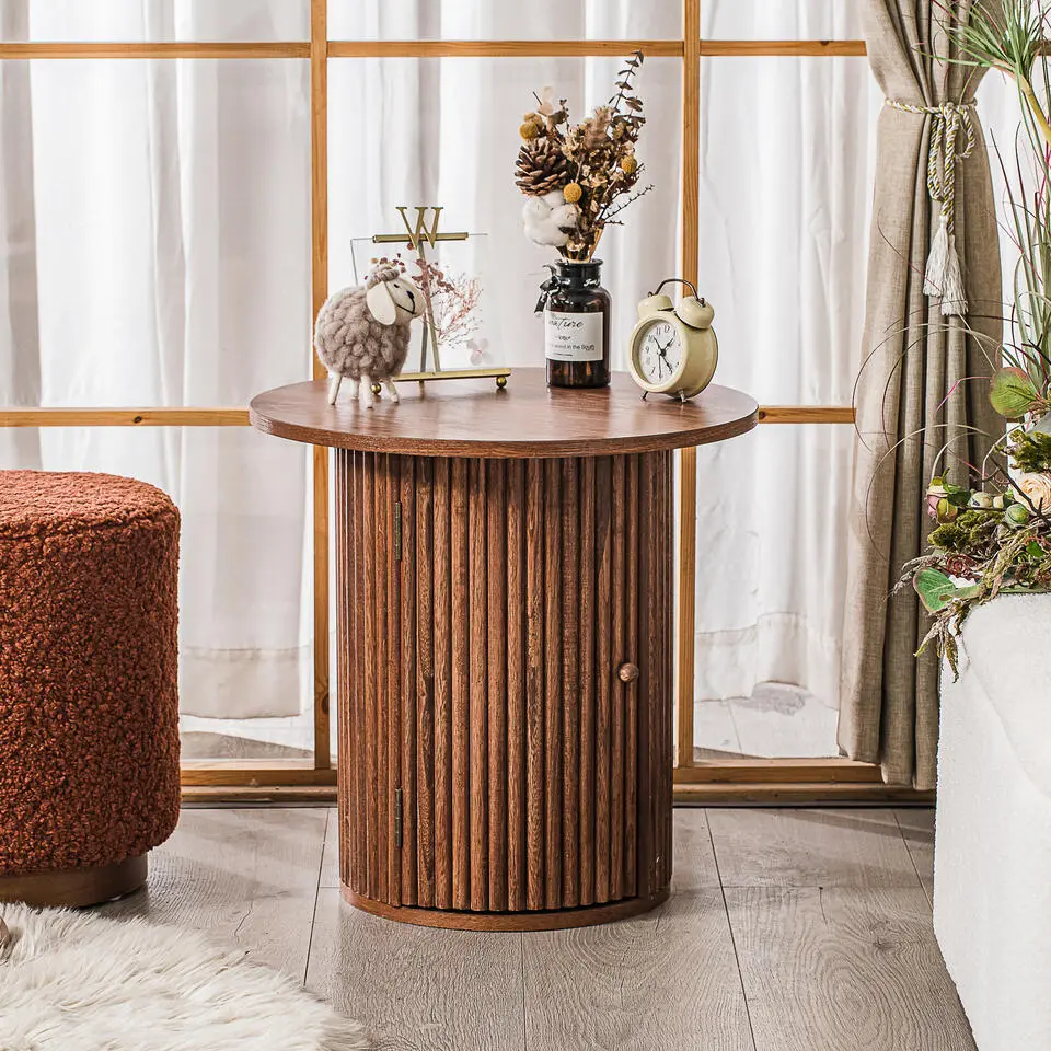 Bijzettafel van massief hout in natuurlijke kleur