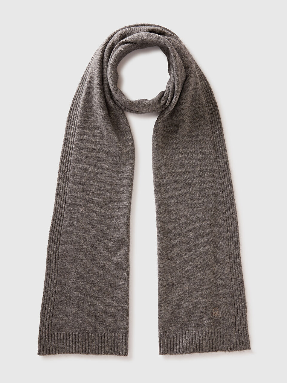 Cashmere blend scarf