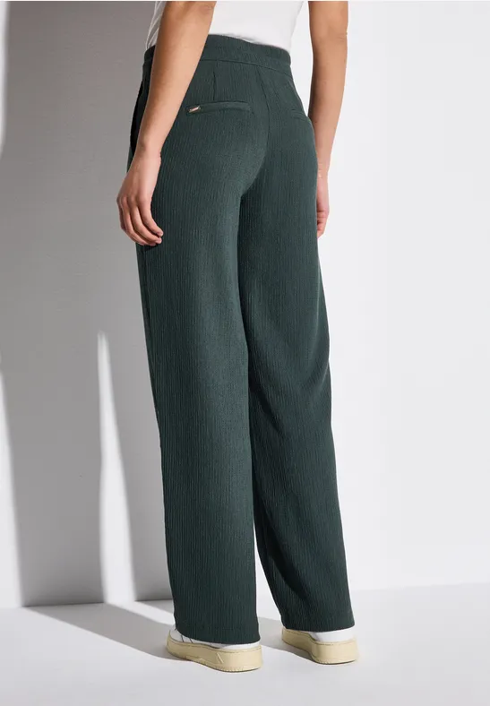 Wide Leg Hose mit Struktur