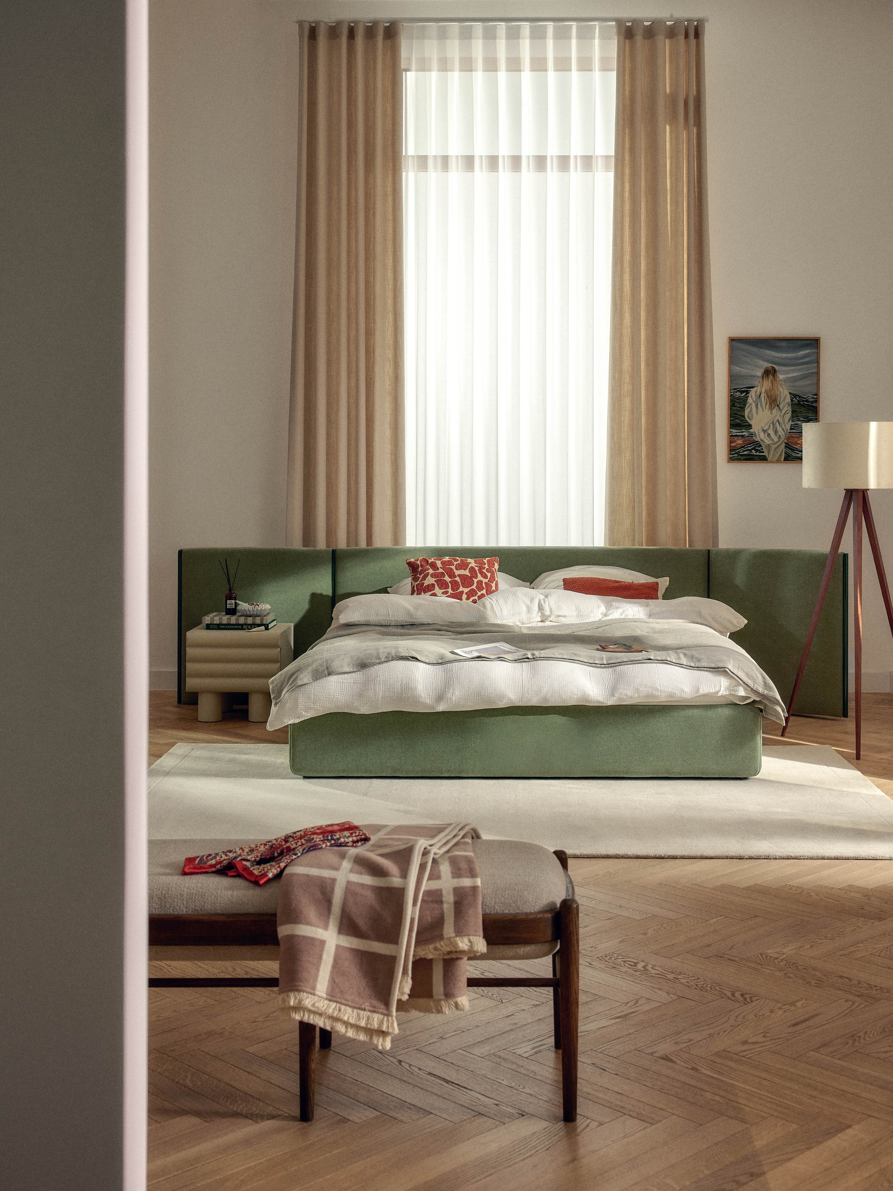 Polsterbett Otis mit klappbarem Kopfteil