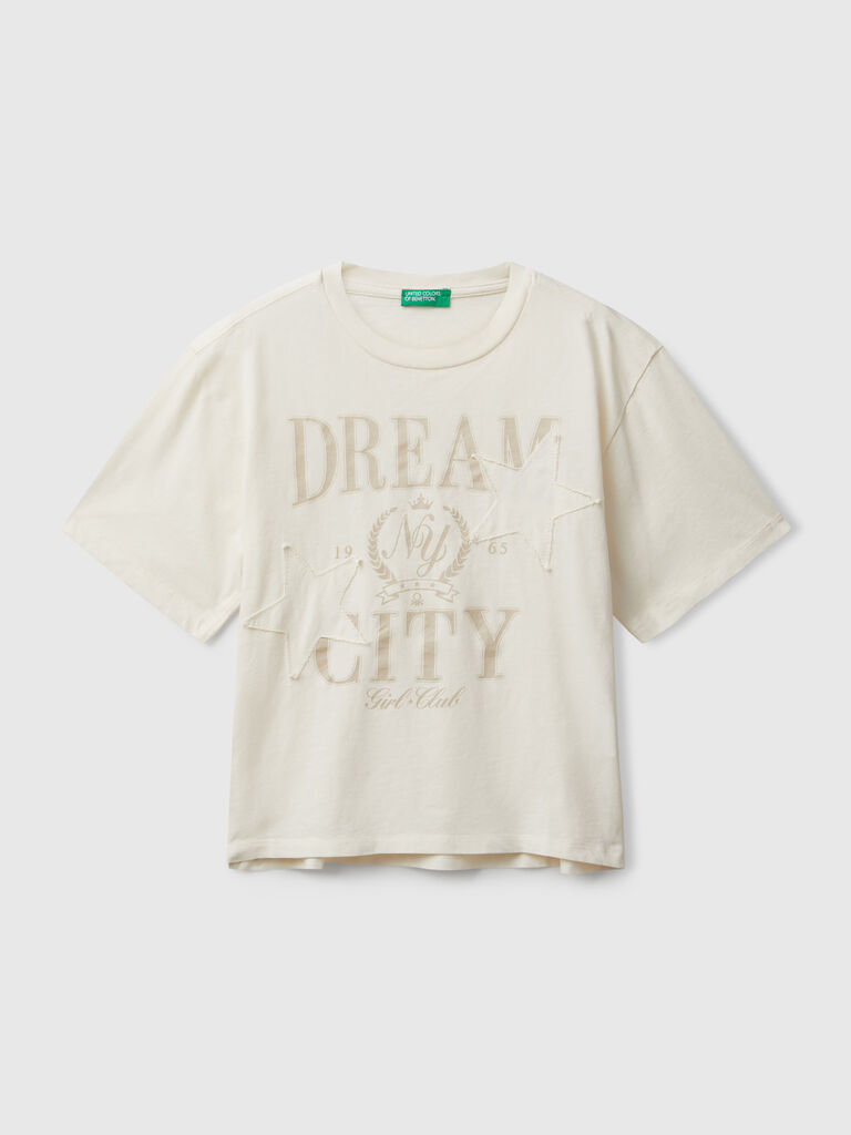 T-shirt with print and patch