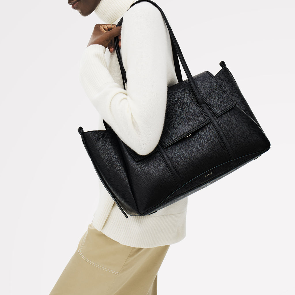The Chancery - Large Flapover Shoulder