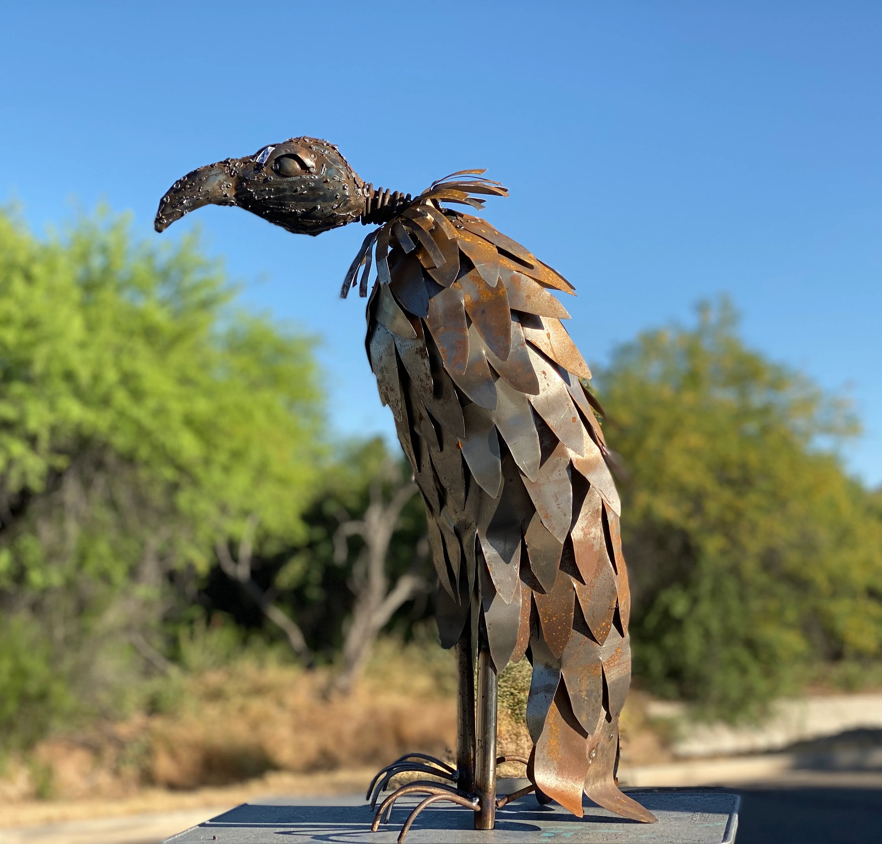 Handcrafted Rustic Metal Vulture Yard Art: Desert Buzzard Sculpture